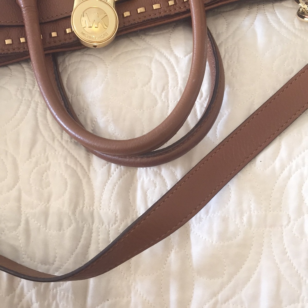 Mk Hamilton - image 2